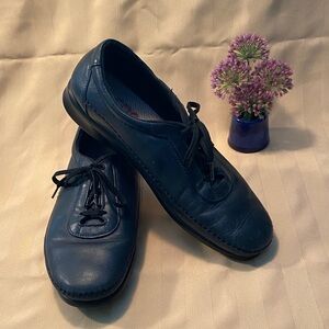 SAS Navy Leather Sneakers 11.5 Women’s